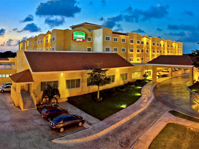 Courtyard by Marriott Cancun, Hoteles en Cancun