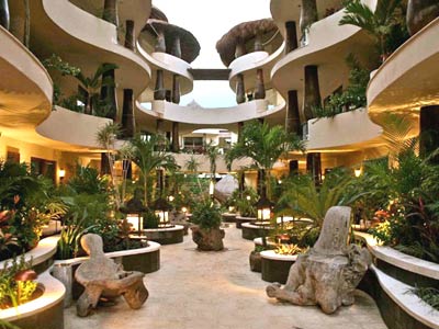 El Taj Oceanfront and Beachside Condo Hotel, Hoteles en Playa del Carmen