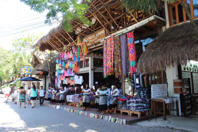 Quinta Avenida, Playa del Carmen