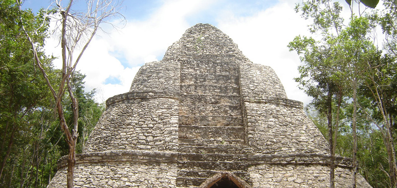 Tour Cobá 