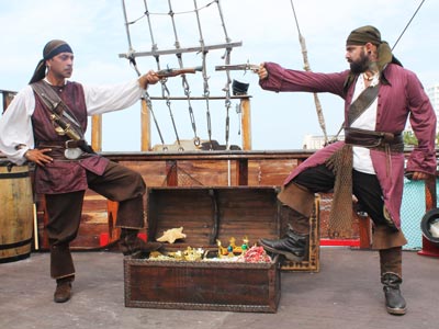  Rogers Pirates Show  , Tours Cancun Riviera Maya