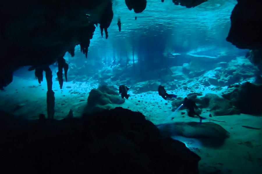 Cenote Dos Ojos, Tulum Riviera Maya